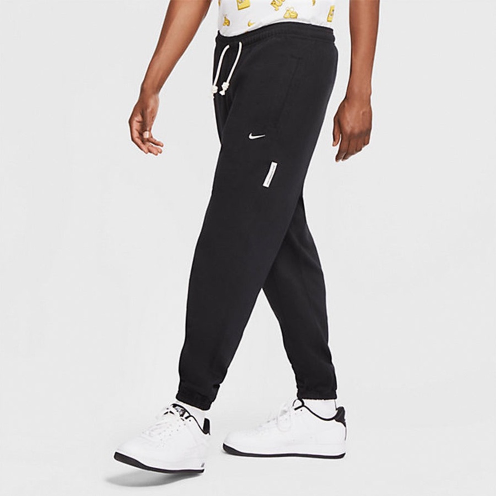 NIKE DRI-FIT STANDARD ISSUE BASKETBALL PANTS